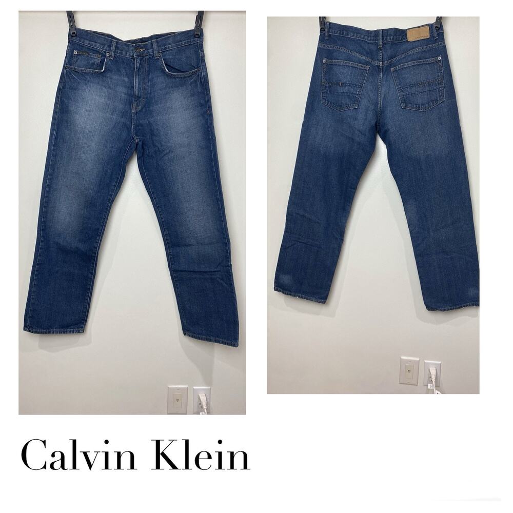 Calvin Klein Jeans Men's 34 Relaxed Straight Leg Blue Denim Medium Wash Classic